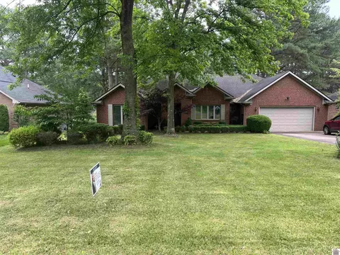 6406 Cold Springs Rd, Paducah, KY 42003
