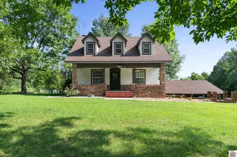5025 Leonard Futrell Rd, Paducah, KY 42001