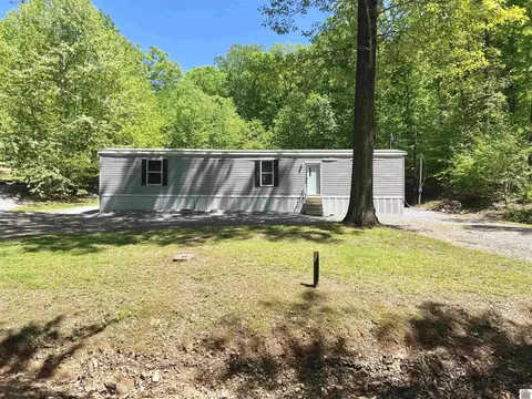 116 Bluebird, Cadiz, KY 42211