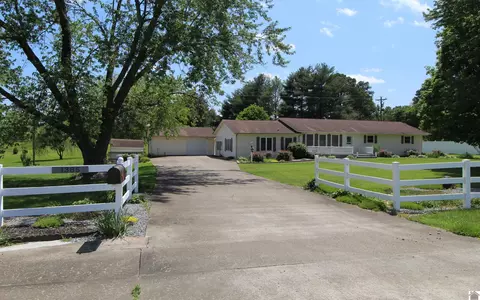 1385 Burkeen Rd, Dexter, KY 42036