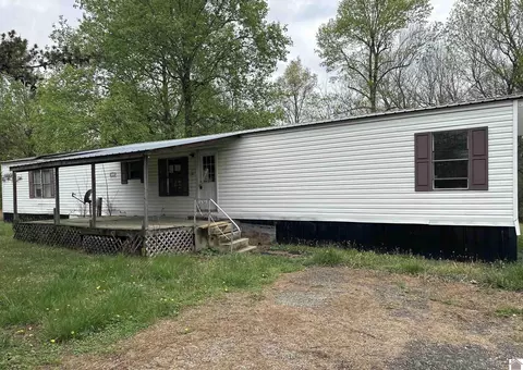 898 Peach Orchard Rd, Lewisburg, KY 42256