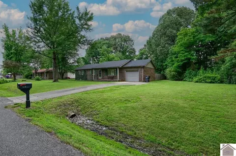 288 Kelly Dr, Ledbetter, KY 42058