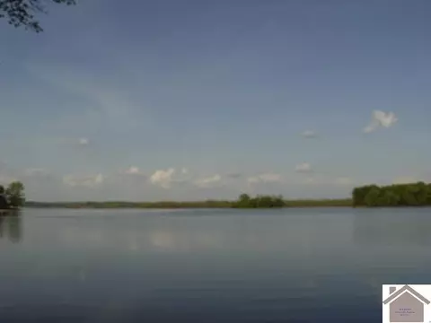 lot15 Bay Point Dr, Benton, KY 42025