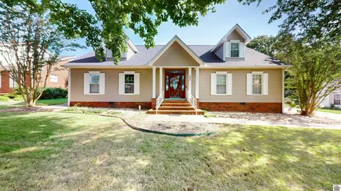 1604 Tabard, Murray, KY 42071