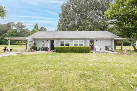 3015 Sharpe Elva Rd, Calvert City, KY 42029