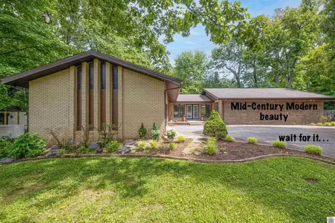 334 Golf Cart Dr, Mayfield, KY 42066