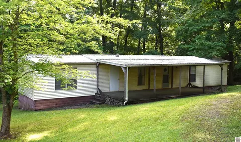 328 Riverview Trl, Cadiz, KY 42211