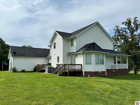 2164 Wayne Freeman Rd, Benton, KY 42025 photo 4