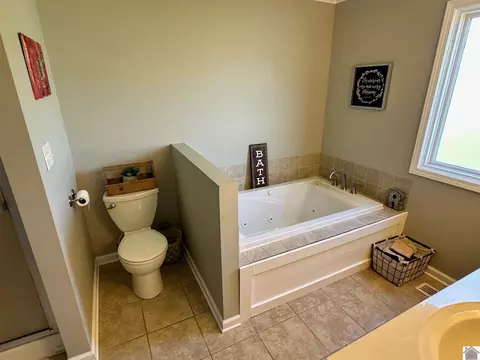 2164 Wayne Freeman Rd, Benton, KY 42025 photo 17