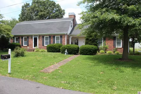 110 Manor Dr, Princeton, KY 42445