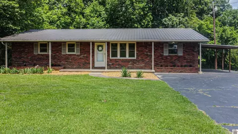 68 Breezeel School Rd, Benton, KY 42025