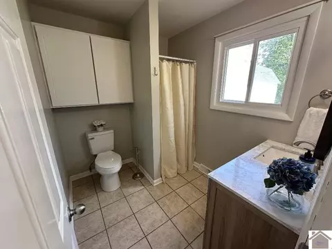 101 Y Dr, Murray, KY 42071 photo 9