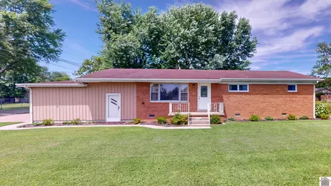 1004 S 16th, Murray, KY 42071