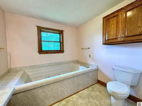 77 Flint Rd, Murray, KY 42071 photo 11