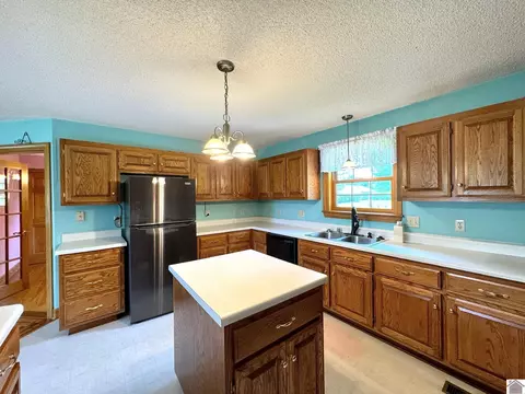 77 Flint Rd, Murray, KY 42071 photo 4