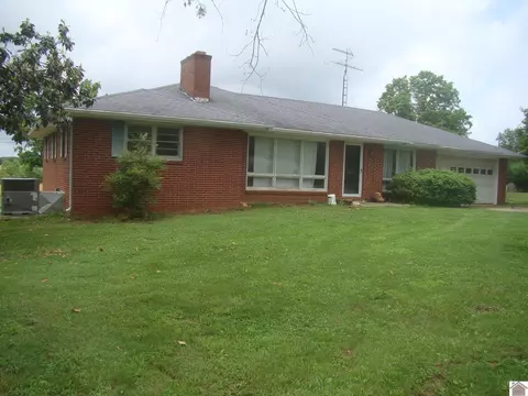 214 Allen Cir, Cadiz, KY 42211