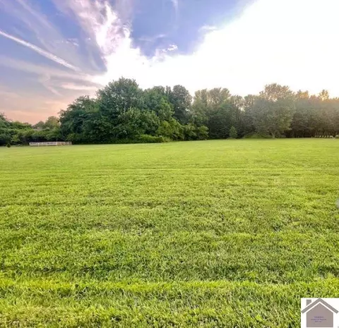 165 Tyree Rd, Paducah, KY 42003