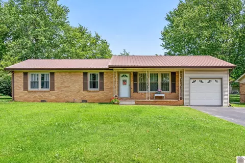 3416 Ginger Dr, Hopkinsville, KY 42240
