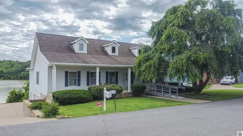 87 Eagle Pt, Eddyville, KY 42038