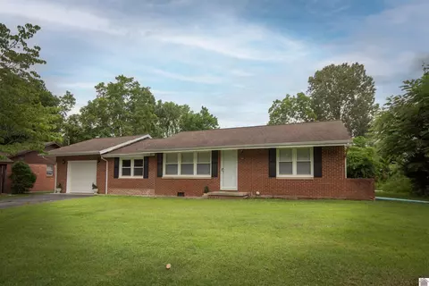 110 Reidland Dr, Paducah, KY 42003