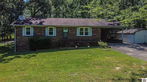 134 Butterfly Dr, Murray, KY 42071