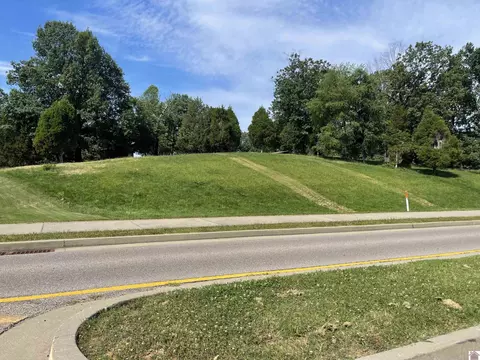 00 College Dr, Madisonville, KY 42431