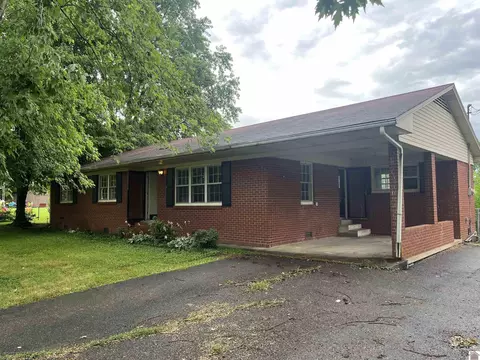 60 Poplar St, Wingo, KY 42088