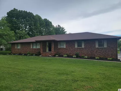 402 Park Ave, Eddyville, KY 42038