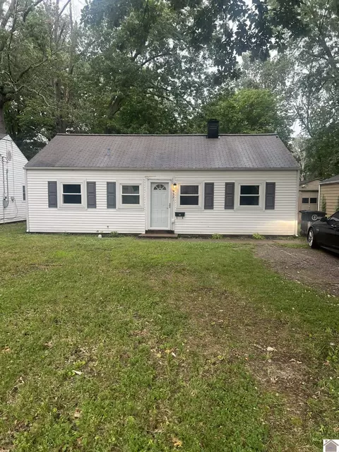 932 N 26th St, Paducah, KY 42001