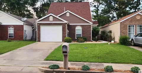 414 Chantilly Dr, Murray, KY 42071 photo 2