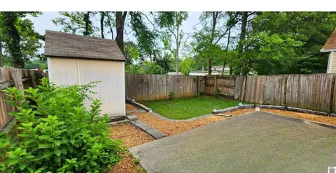414 Chantilly Dr, Murray, KY 42071 photo 19