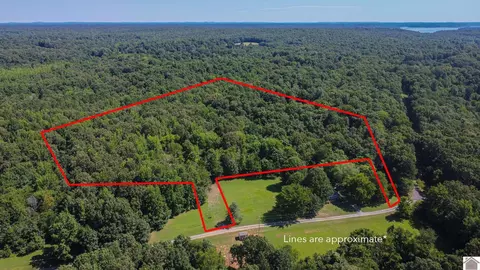 68 Sadler Dr, Kuttawa, KY 42055