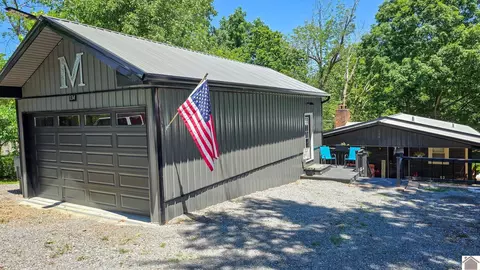 134 Redbud, Benton, KY 42025