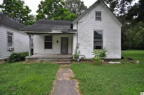 1135 N 12th, Paducah, KY 42001