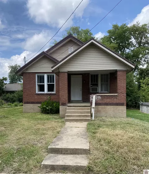 827 W South St, Mayfield, KY 42066