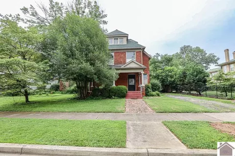1912 Jefferson St, Paducah, KY 42001