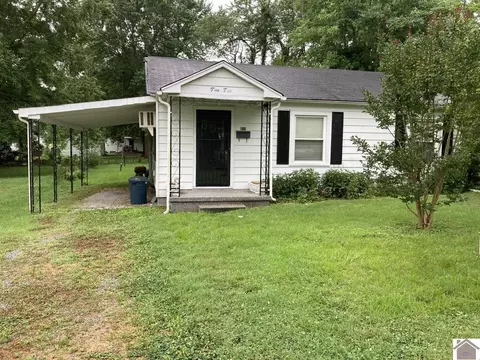 210 Mayfair Dr, Mayfield, KY 42066