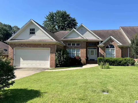 215 Inverness, Paducah, KY 42001