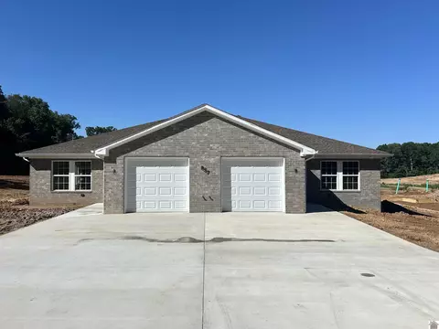 857 Ab Elmdale Rd, Paducah, KY 42003