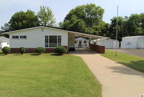 109 Leland Ave, Marion, KY 42064