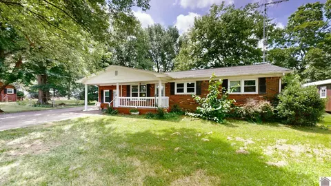 4223 State Route 94, Murray, KY 42071