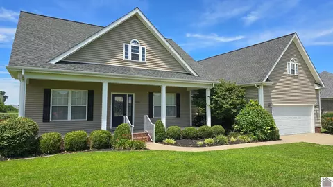 2256 Hal Dr, Murray, KY 42071