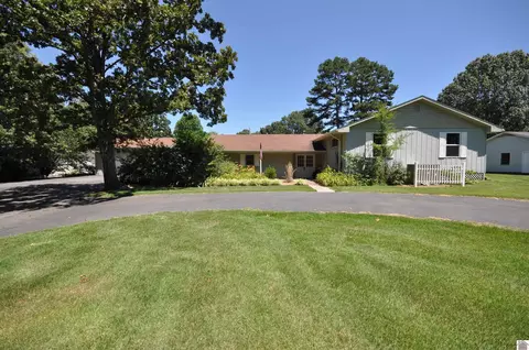 172 Cumberland Rd, Gilbertsville, KY 42044