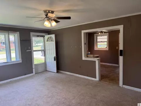309 Irvan St, Murray, KY 42071 photo 4