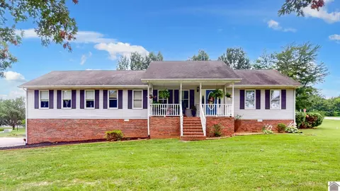 102 Park Ln, Eddyville, KY 42038