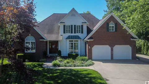 237 Canterbury Cv, Paducah, KY 42001