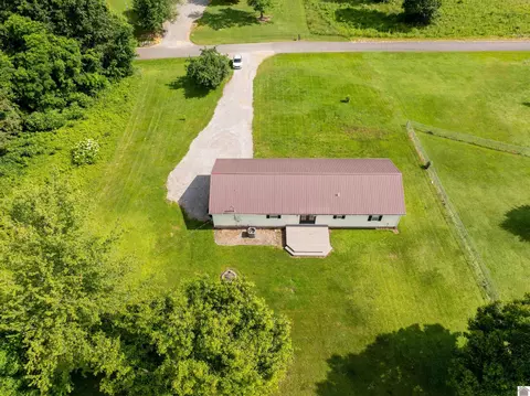 60 Lloyd Loop, Wingo, KY 42088 photo 4