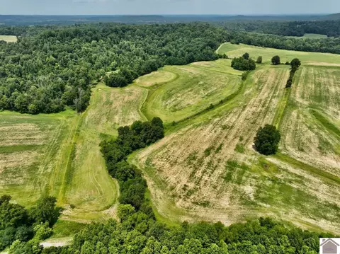 000 U S Highway 60, Marion, KY 42064