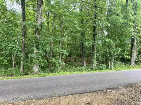 650 Gum Springs Rd, Paducah, KY 42001