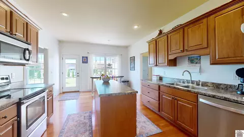 2253 Hal Dr, Murray, KY 42071 photo 10